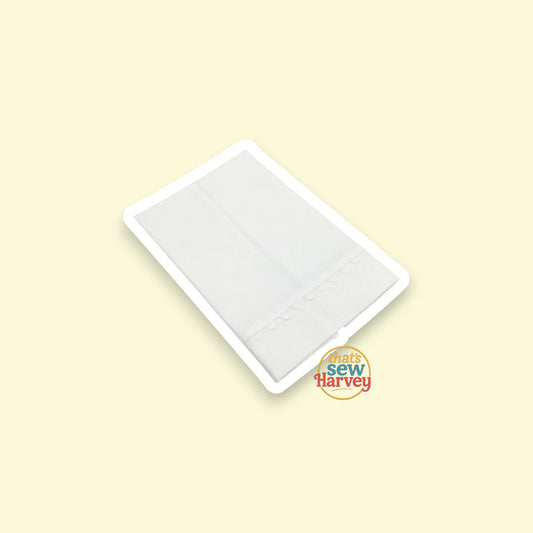 Pique Scalloped Edge Guest Towel